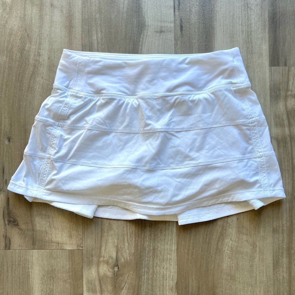 Lululemon Pace Rival Skirt in White Size 4 Regular Length